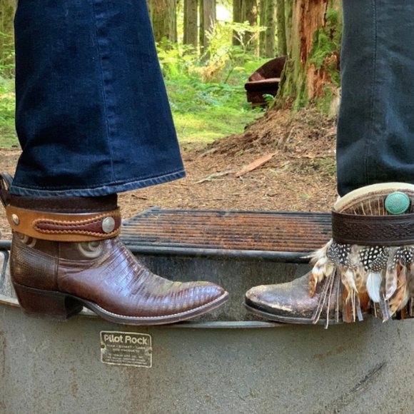 Meet your Posher, Jac & Jill - Picture 3 of 3